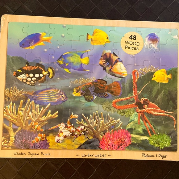 Melissa & Doug UNDERWATER wooden jigsaw puzzle - Picture 1 of 4